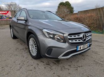 mercedes gla 180 7-g dct inspiration