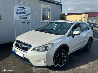 subaru xv 2.0 i awd 4x4 150ch boite automatique clim gps touvrant
