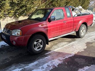 nissan navara pickup