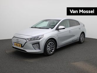 hyundai ioniq - premium ev 38 kwh | achteruitrijcamera | stoelverwarming | stoelverkoeling | adapt. cruise