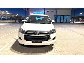 used toyota innova 2.7l se 2018