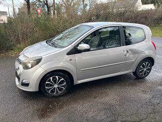 renault twingo. 1l2 16v. 4 cv. 75 cv. an 10/2013