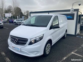 mercedes vito fourgon 111 cdi compact pro