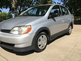 ▄▀▄▀▄ toyota echo?ice cold*super commuter?bluetooth** 40+ mpg’s