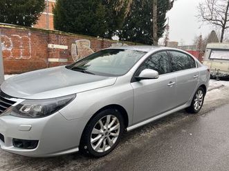 renault latitude 2,0 initiale paris