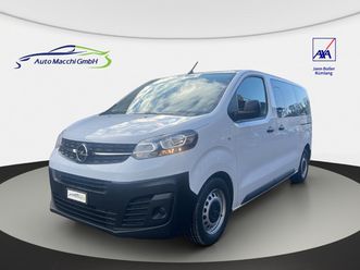vivaro combi 2.0 cdti essentia s/s m