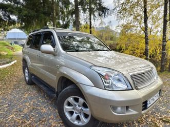 toyota land cruiser prado 2005