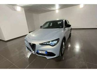 stelvio 2.2 td 210cv super q4 at8