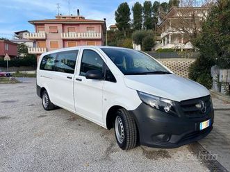 mercedes vito tourer 9 posti extralong