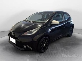 toyota aygo 1.0 x-cool 5p my15