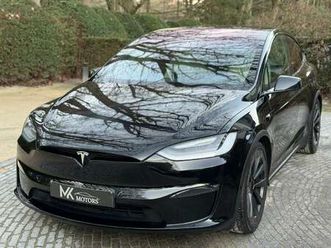 lr 2024/7p-white/22''wheels/31,000km/€66k ex vat