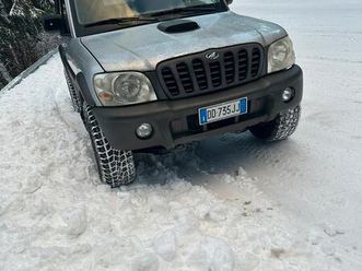 fuoristrada mahindra