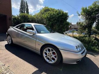 3.0 v6 24v lusso 2dr