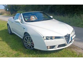 alfa romeo spider 939 qtron-automatik+schaltwippen-xenon-leder...