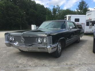 chrysler imperial crown coupe v8