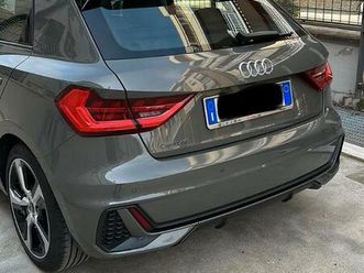 a1 sportback 1.0 30 tfsi 116cv automatica s-line