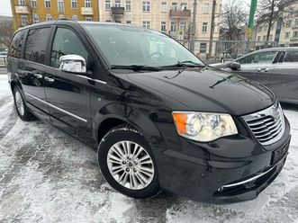 lancia voyager 2,8 platinum/ dvd / ahk / auch tausch