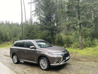 phev plus spirit 4wd