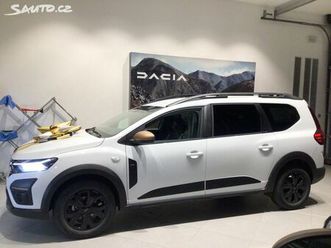 dacia jogger automat hybrid extrem skladem