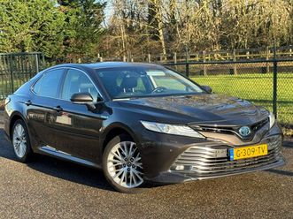 toyota camry - 2.5 hybrid executive /navi/camera/leer/xenon/
