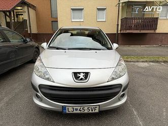 peugeot 207 trendy 1.4 16v 1-lastnik