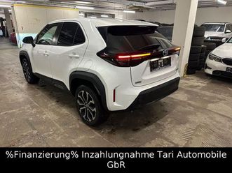 toyota yaris cross 1.5 hybrid fwd team d led,acc,1.hand