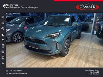 toyota yaris cross hybrid teamplayer *safety & winter*