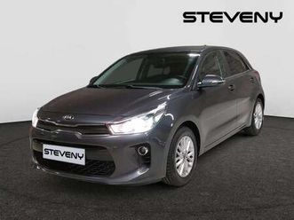 fusion 1.2i 85cv * navi * clim auto * bluetooth *