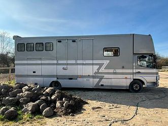 mercedes atego 818 hestebil