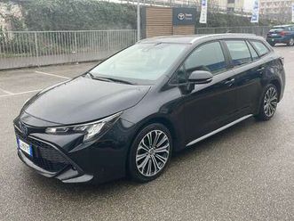 corolla touring sports 2.0 hybrid business iva es