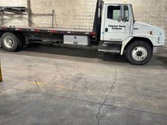 2000 freightliner fl70
