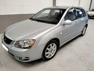 kia - cerato 1.6 dohc lx