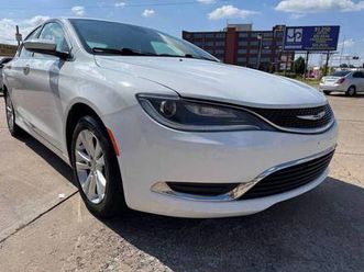 2015 chrysler 200 limited/special $7950
