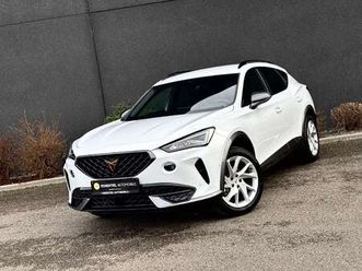 1.5 tsi*dsg*led*navigation*camera*ja18*carplay*