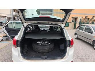 auto suv hyundai ix35