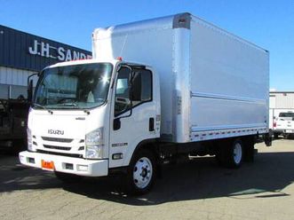 isuzu box truck with lift gate - great condition