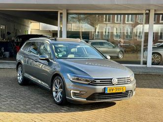 volkswagen passat variant - 1.4 tsi gte highline|pano|virtual|camera|dynaudio|leer|trekhaak