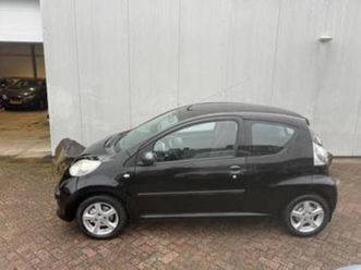 peugeot 107 1.0-12v xs — peugeot — marktplaats