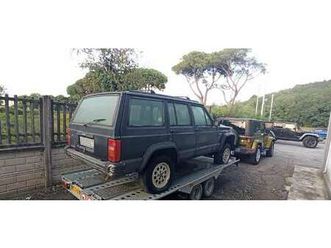 cherokee 5p 2.5 td jamboree (vw)