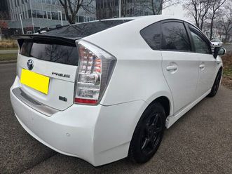 toyota prius hibrid 1.8vvt-i 73kw 2011g kamera, head-up display⭐⭐⭐⭐⭐, 2011 god.