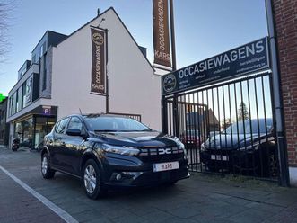 dacia sandero expression