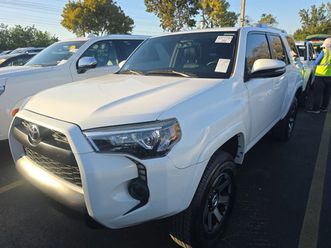 toyota 4runner premium* 4.0* v6* подгрев* камера* кейлес*