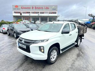 2.3 di-d space cab invite 4wd