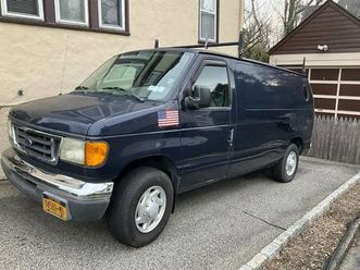2003 ford e-250
