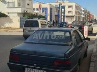 peugeot 405 mazout 1992 à agadir, tout est en règ...