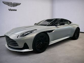 aston martin db12 coupé / lightning silver / 360 camera