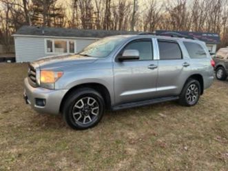 toyota sequoia автопилот* кейлес* ел* седалки* ≫ 2013 • 12 526 eur • id