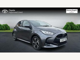 toyota yaris design hatchback's 1.5 vvt-h design e-cvt euro 6 (start/stop) 5dr
