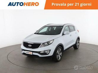 kia sportage tg01642