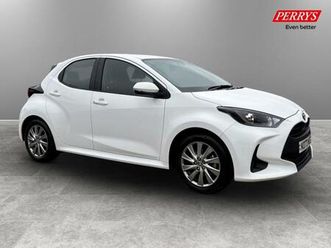 2024 toyota yaris 1.5 hybrid icon 5dr cvt hatchback petrol/electric automatic